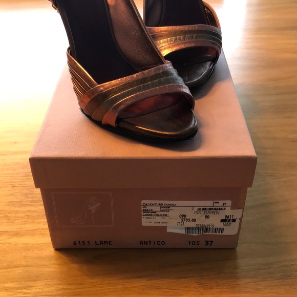 Miu Miu Shoes - Picture 4 of 8